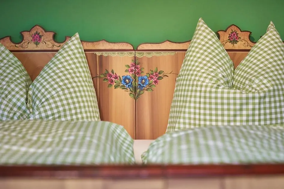 Apartment Ferienhaus Brunnau Schoenau am Koenigsee Germany